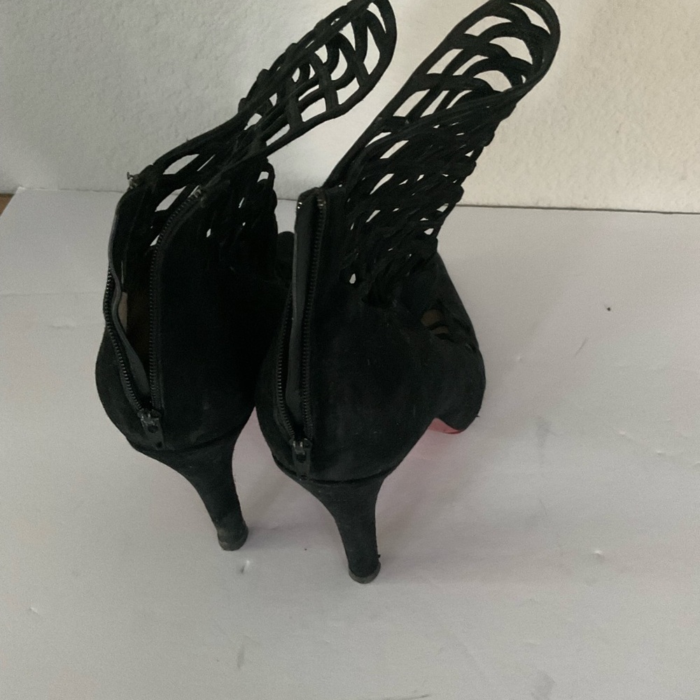Womens Christian Louboutin suede booties size 37.5 - Picture 4 of 4